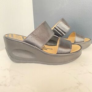 Fly London Platform Sandals. Black. Size 37 Euro. Size 7 US.